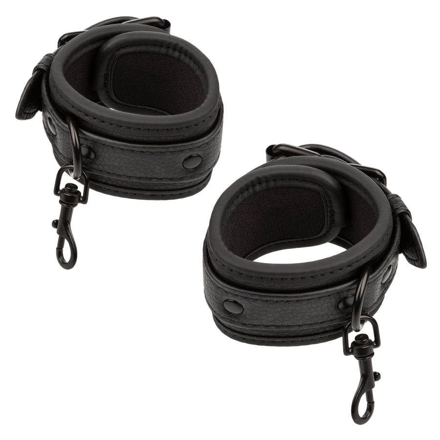 Nocturnal Collection Hog Tie