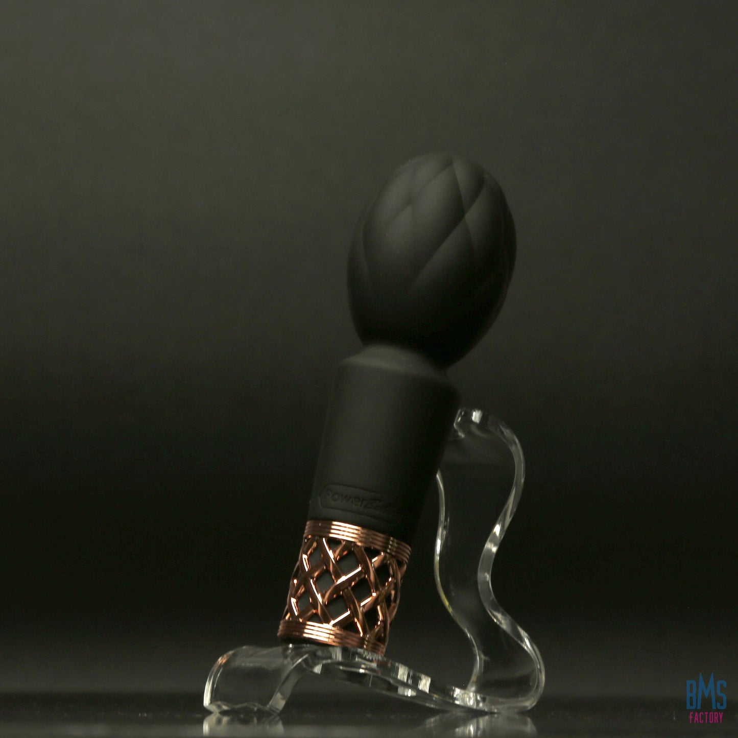 Pillow Talk® Secrets - Pleasure - Clitoral Vibrator Wand - Black