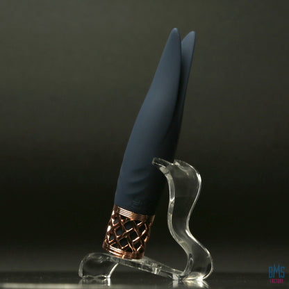 Pillow Talk® Secrets - Playful - Clitoral Vibrator - Navy