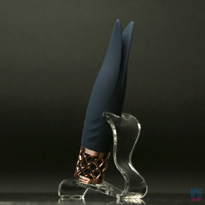 Pillow Talk® Secrets - Playful - Clitoral Vibrator - Navy