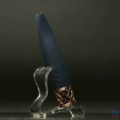 Pillow Talk® Secrets - Playful - Clitoral Vibrator - Navy