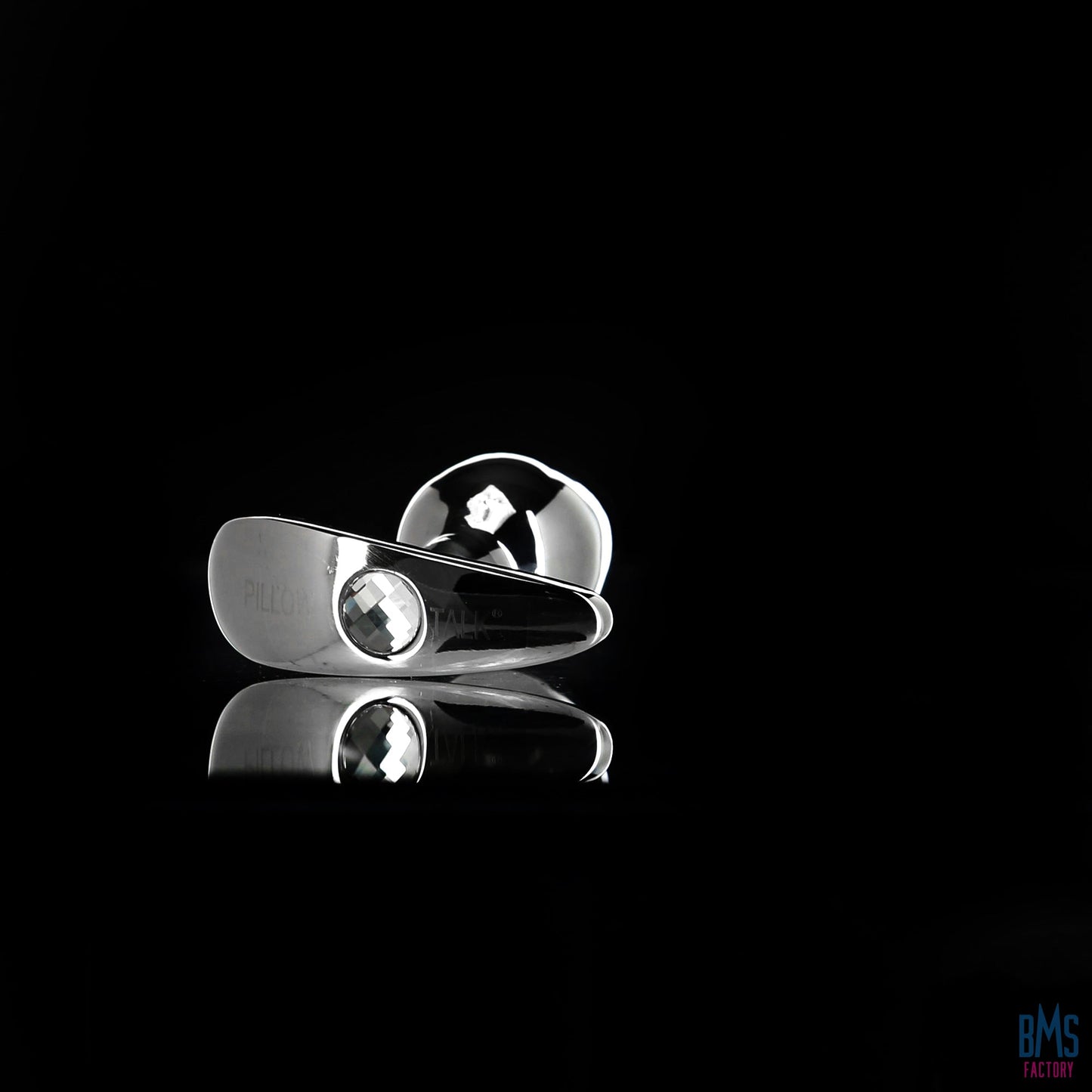 Pillow Talk® Sneaky Luxurious Stainless Steel Anal Plug