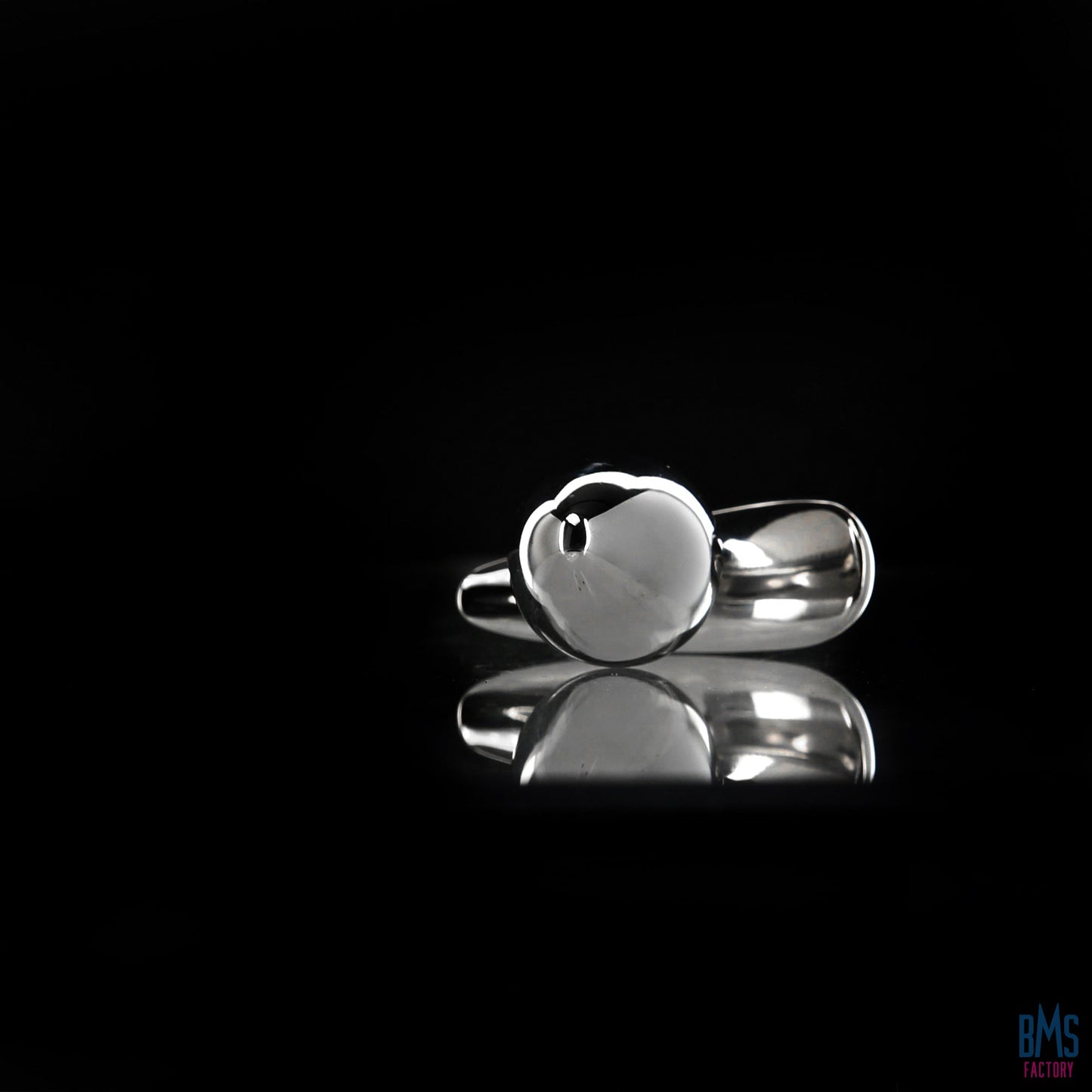 Pillow Talk® Sneaky Luxurious Stainless Steel Anal Plug