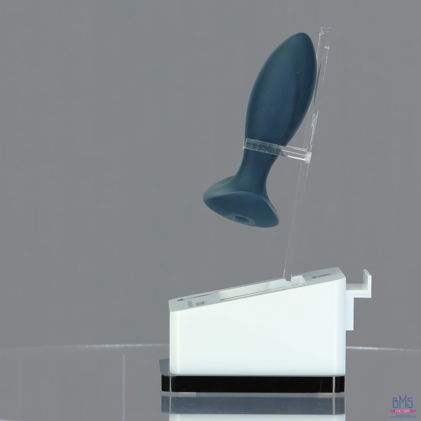 LUX active® Throb – Anal Pulsating Massager – Remote Included