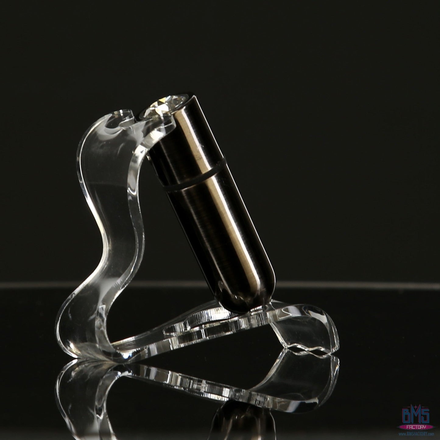 First-Class Bullet - 2.5" Bullet Vibrator with Key Chain Pouch - Gun Metal