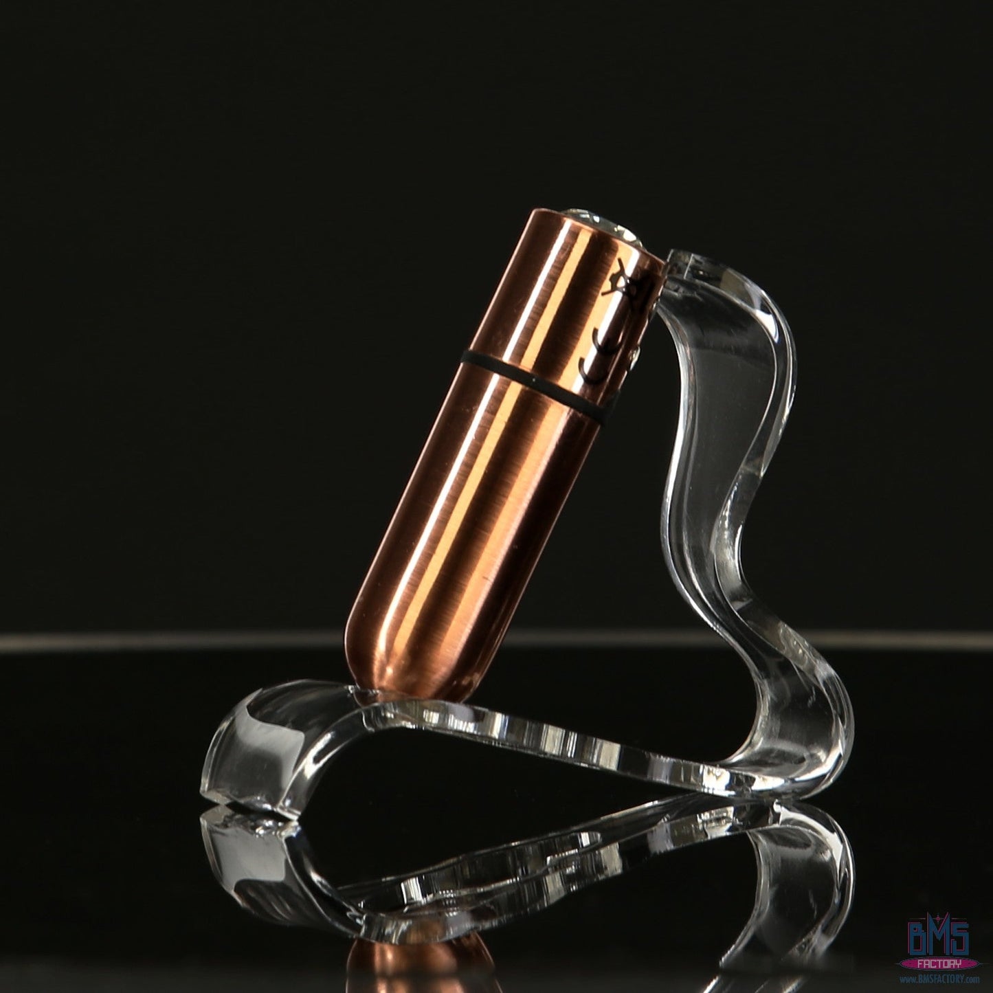 First-Class Bullet - 2.5" Bullet Vibrator with Key Chain Pouch - Rose Gold