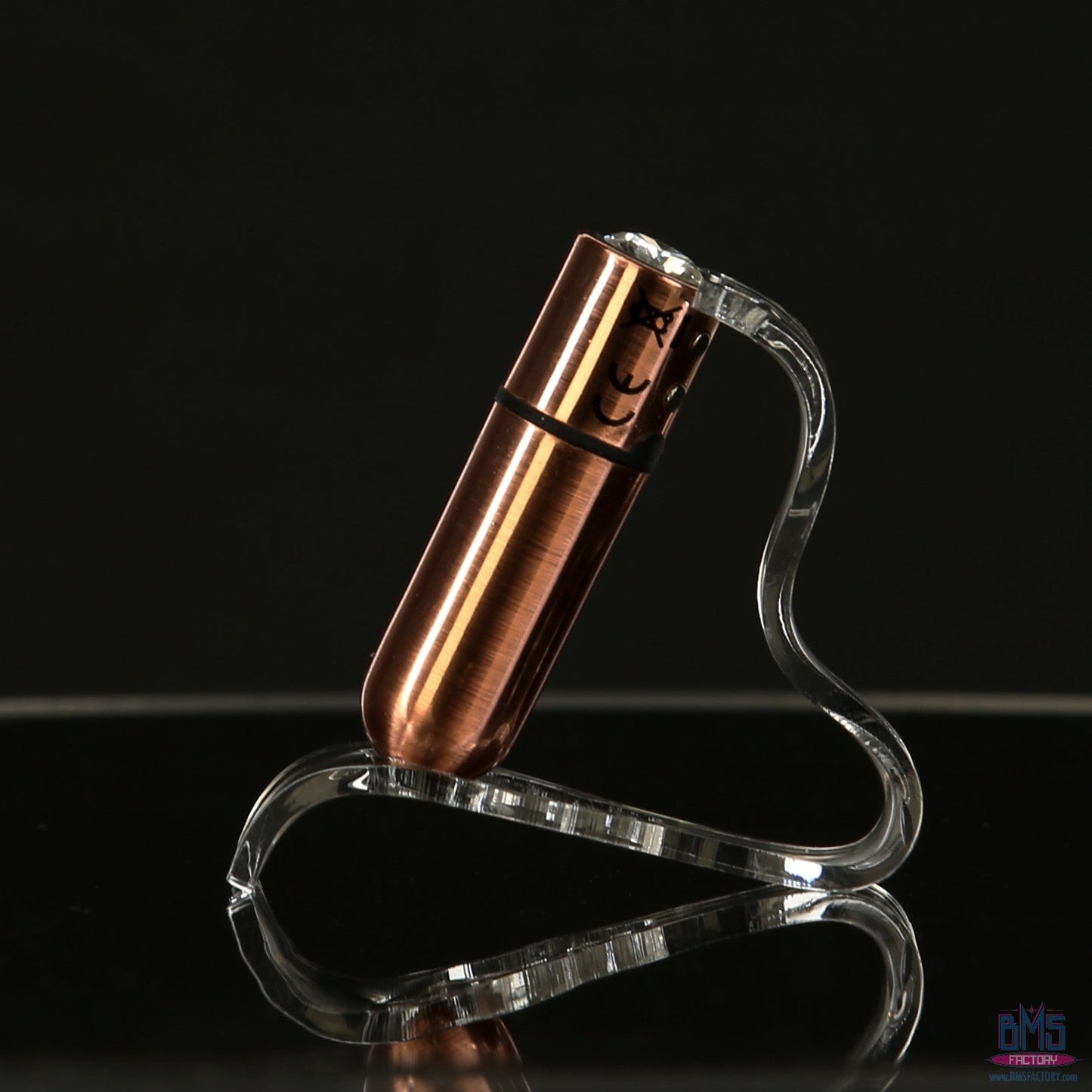 First-Class Bullet - 2.5" Bullet Vibrator with Key Chain Pouch - Rose Gold