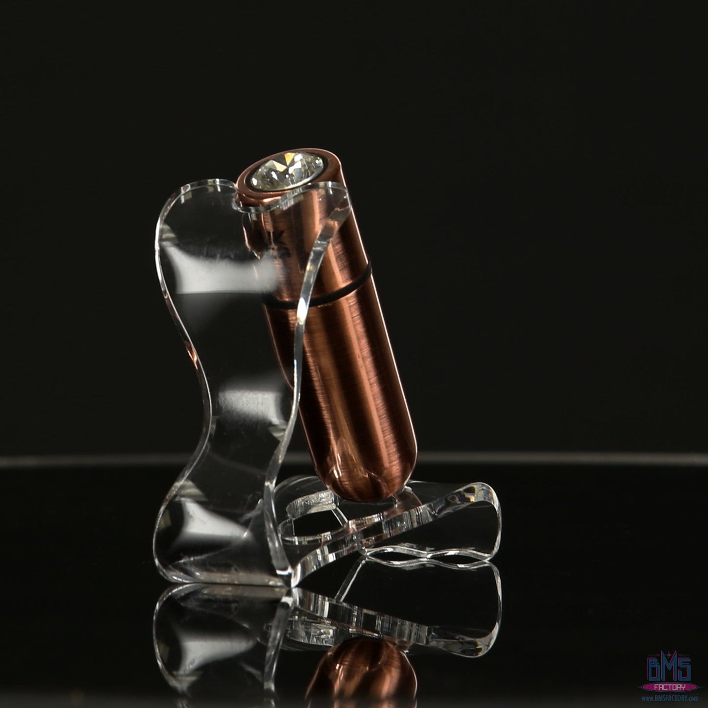 First-Class Bullet - 2.5" Bullet Vibrator with Key Chain Pouch - Rose Gold