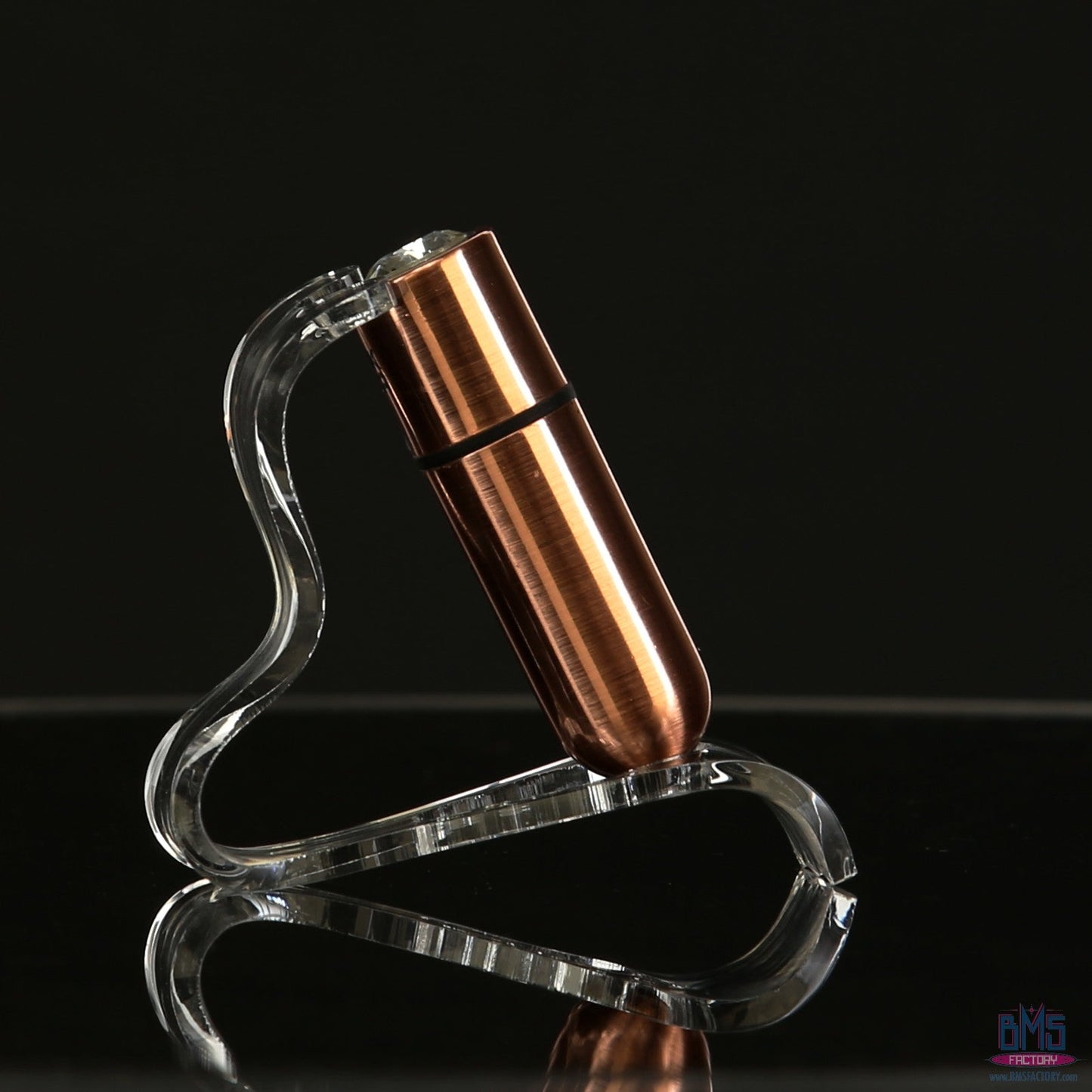 First-Class Bullet - 2.5" Bullet Vibrator with Key Chain Pouch - Rose Gold