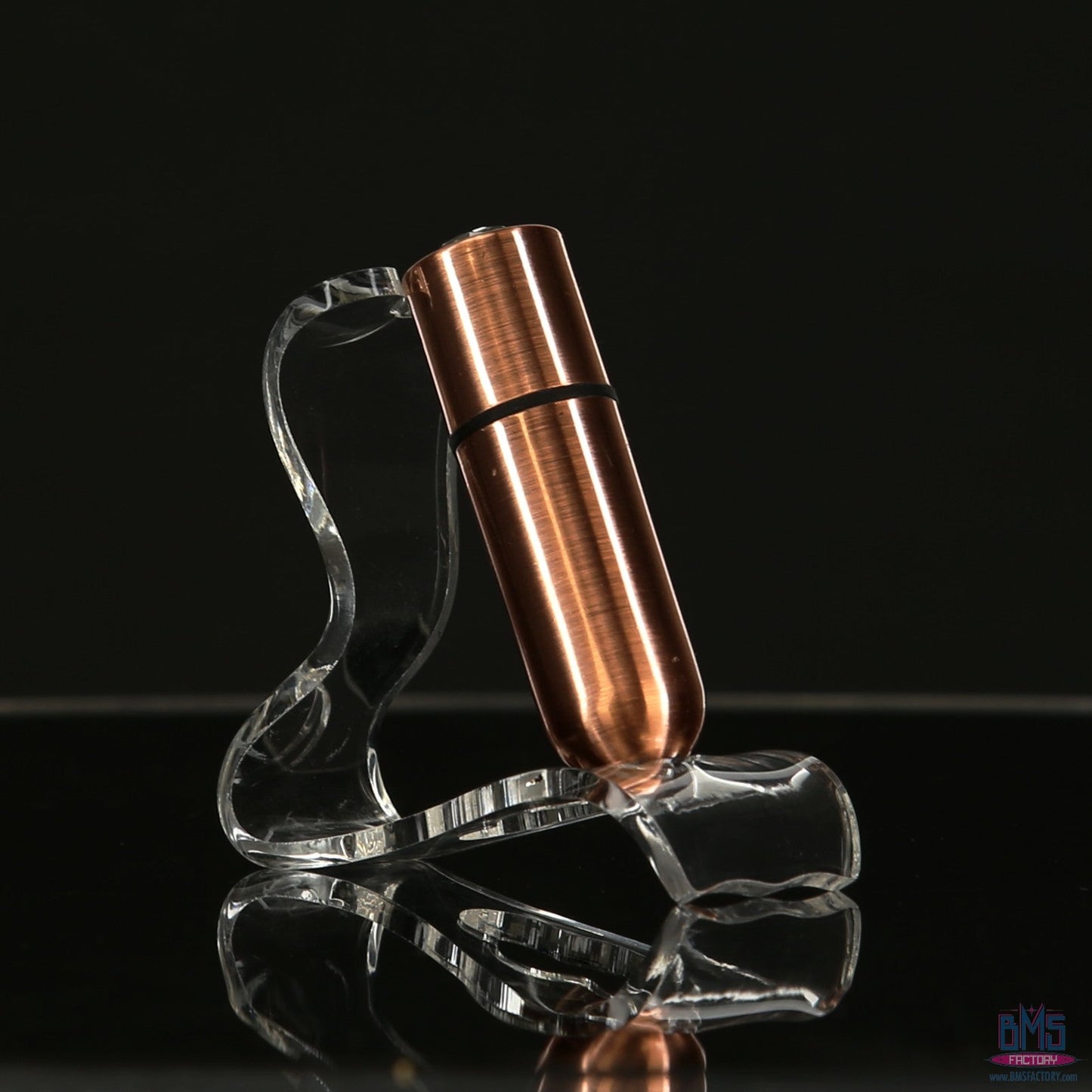 First-Class Bullet - 2.5" Bullet Vibrator with Key Chain Pouch - Rose Gold