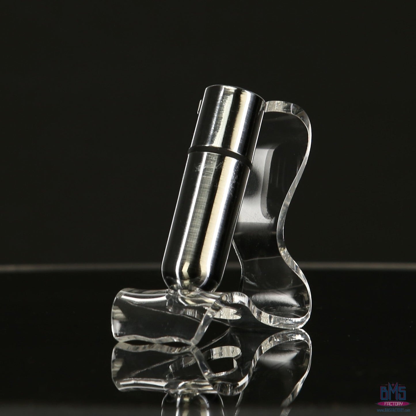 First-Class Bullet - 2.5" Bullet Vibrator with Key Chain Pouch - Silver