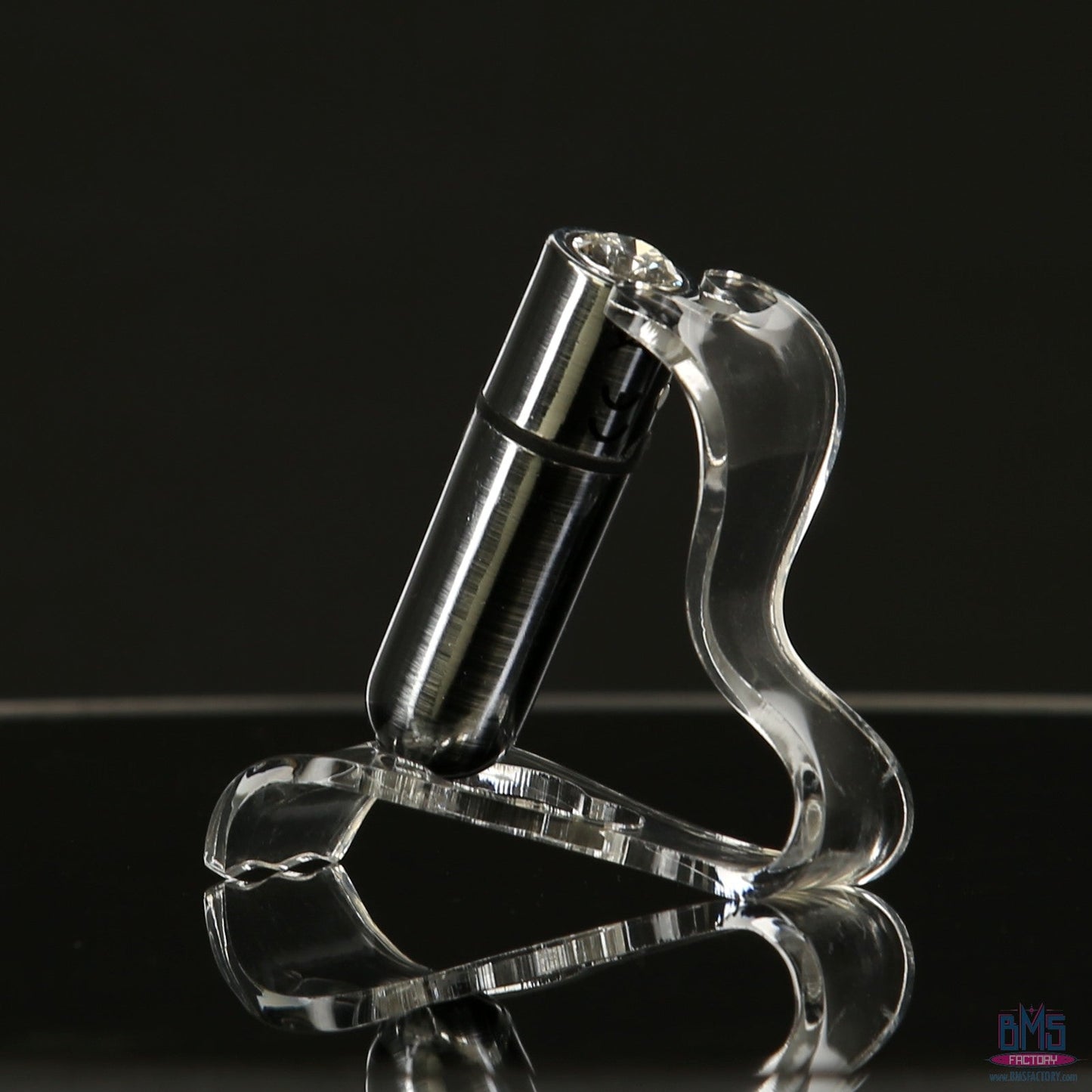 First-Class Bullet - 2.5" Bullet Vibrator with Key Chain Pouch - Silver