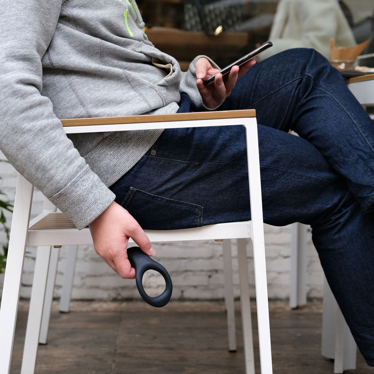 Lovense Diamo – Bluetooth Remote-Controlled Cock Ring – Black