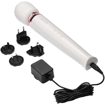 Le Wand Rechargeable Massager – Pearl White
