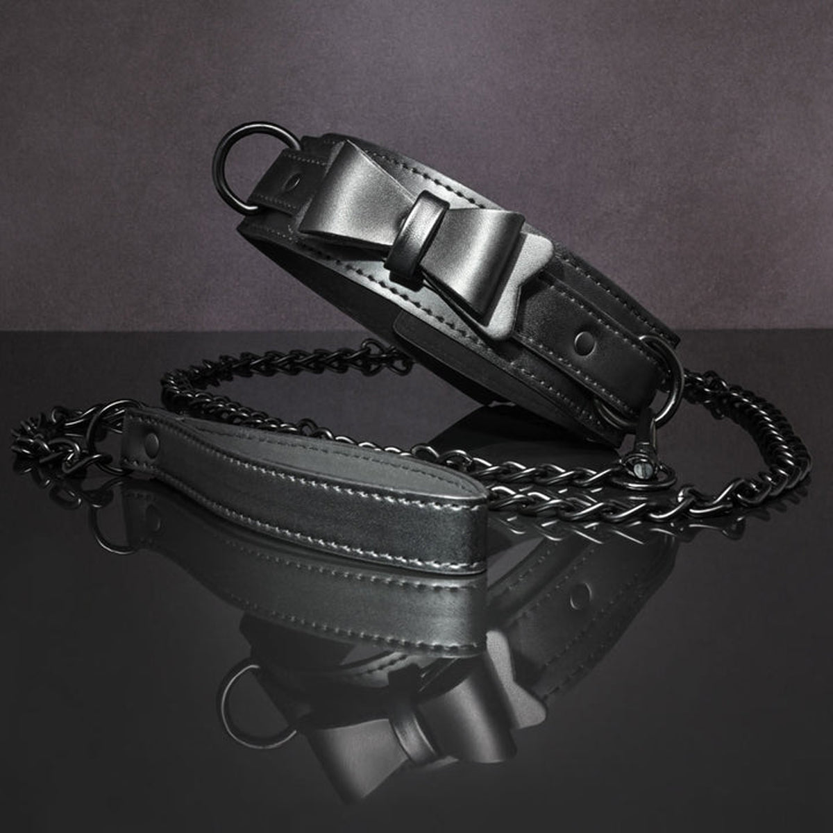 Sportsheets - Sincerely - Bow Tie Collar And Leash - Black